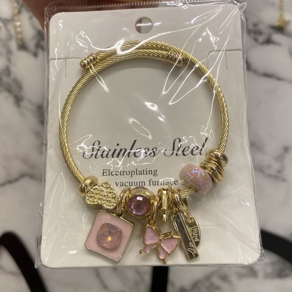 GOLD PANDORA
