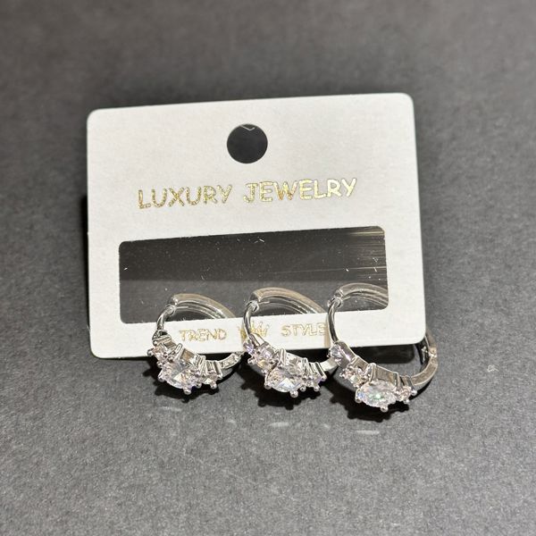 3’lü zirkon küpe