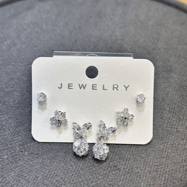 6’lı zirkon kombin küpe