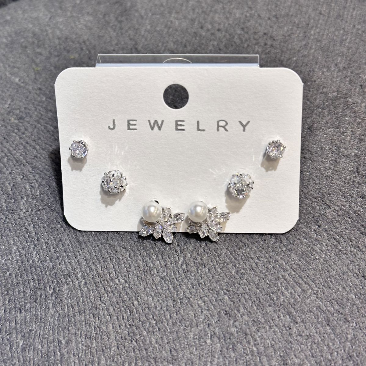 6’lı zirkon kombin küpe