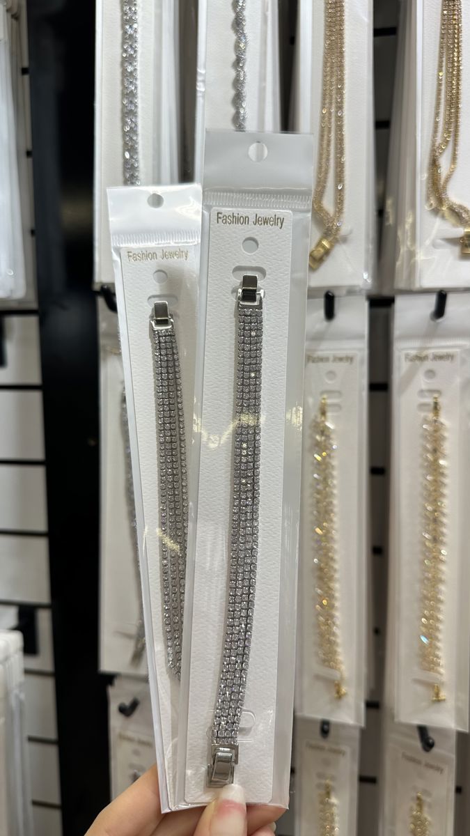 Özel tasarım vip bileklik