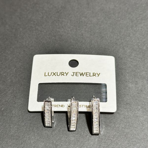 3’lü zirkon küpe