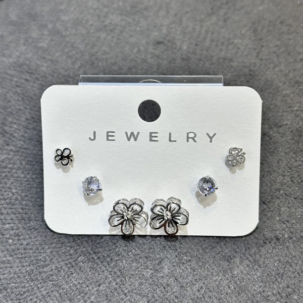 6’lı zirkon kombin küpe