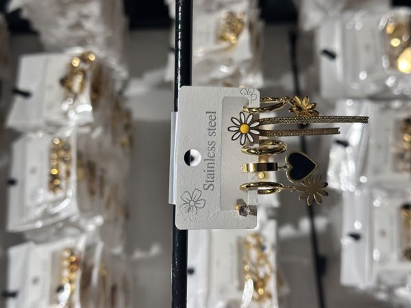 6’lı kombin çelik küpe