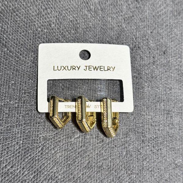 3’lü zirkon küpe