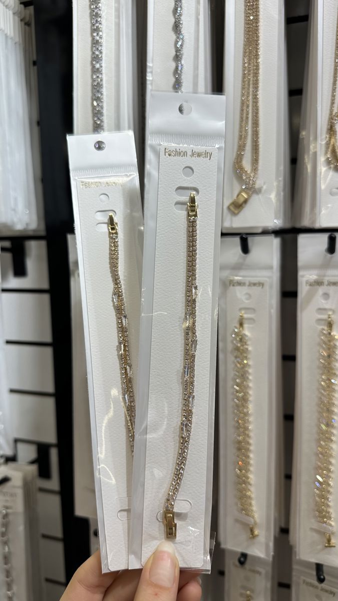 Özel tasarım vip bileklik