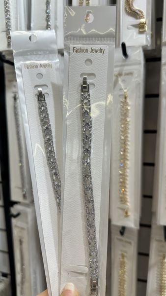 Özel tasarım vip bileklik