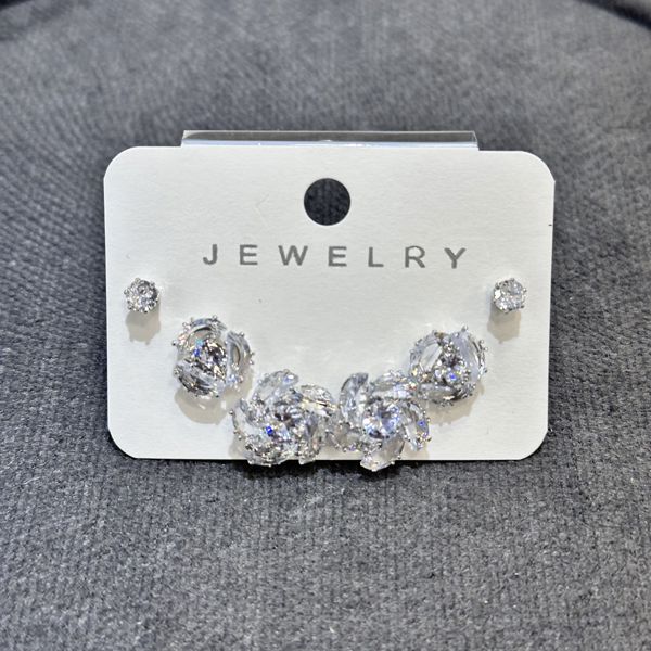 6’lı zirkon kombin küpe