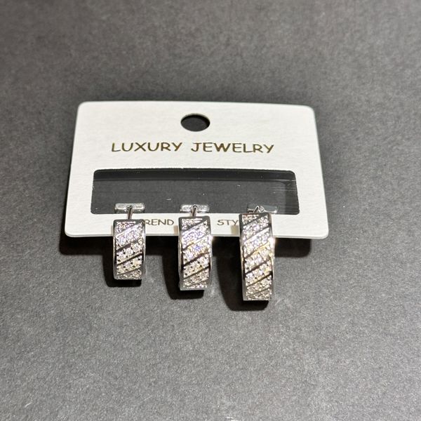 3’lü zirkon küpe