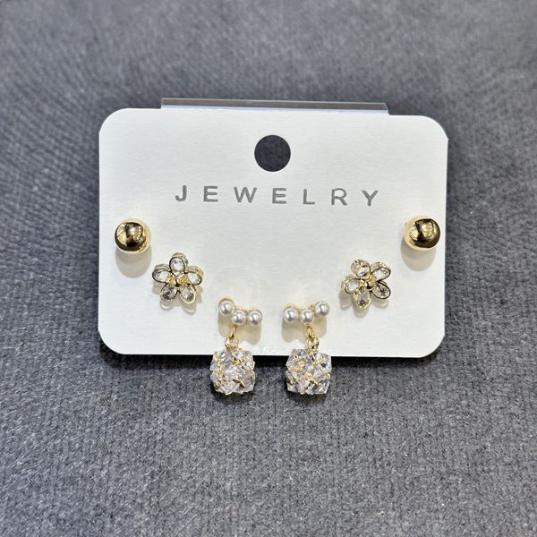 6’lı zirkon kombin küpe