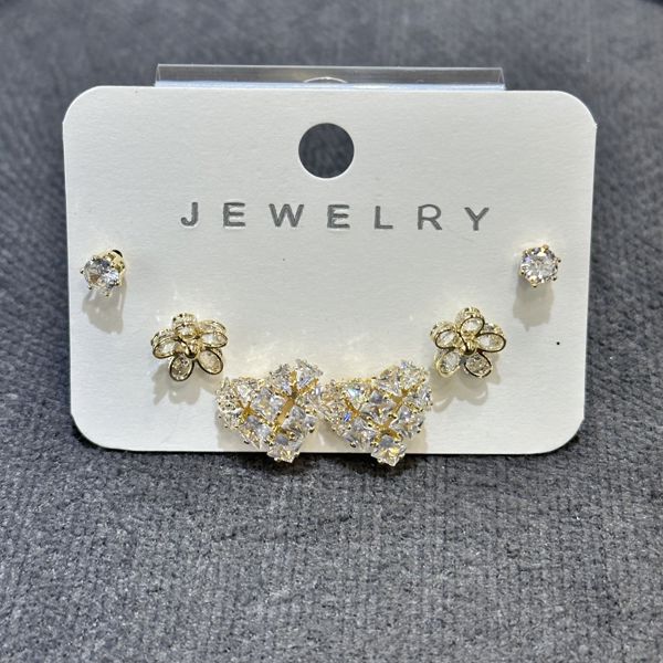 6’lı zirkon kombin küpe