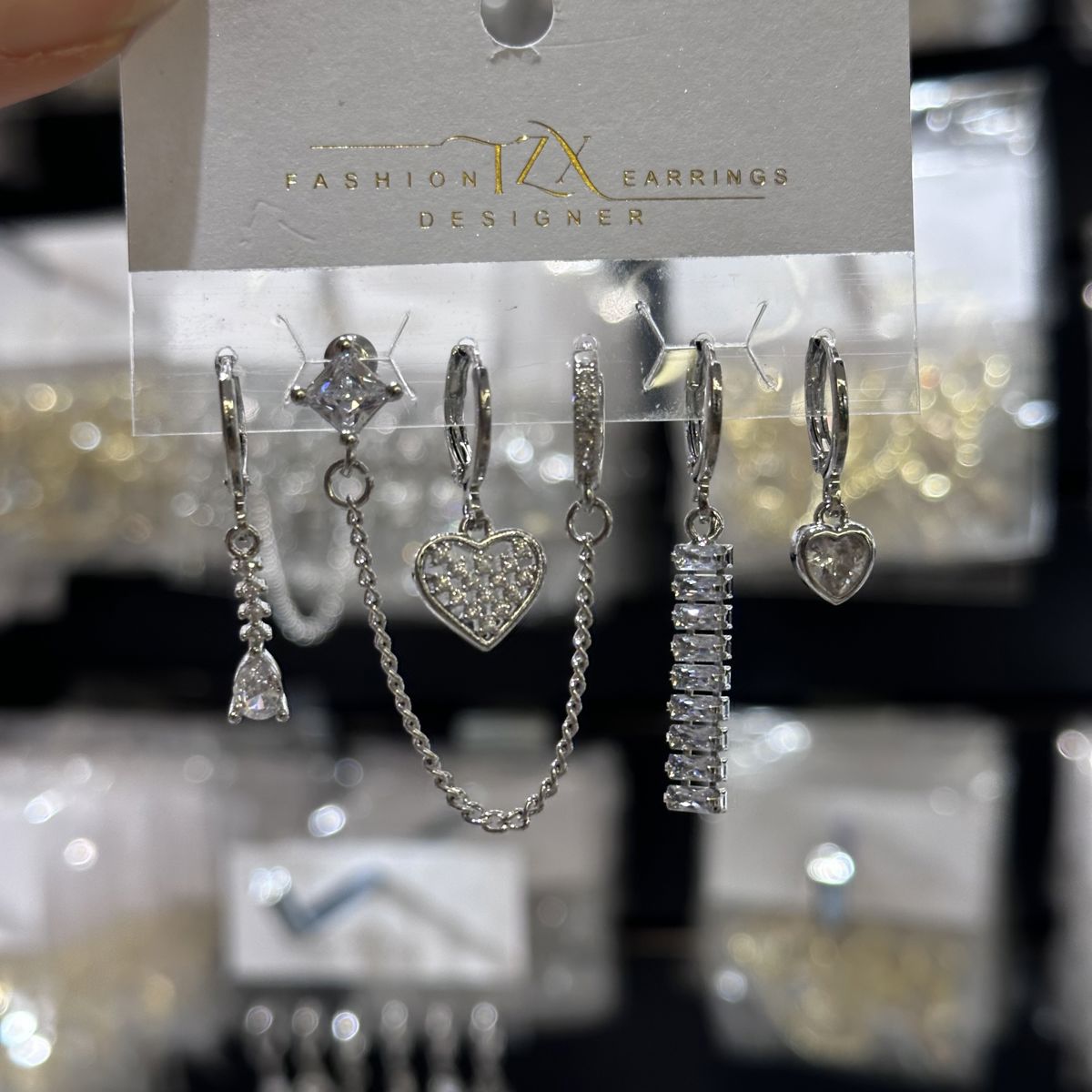 6’lı tasarım küpe