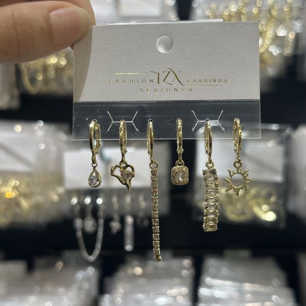 6’lı zirkon küpe