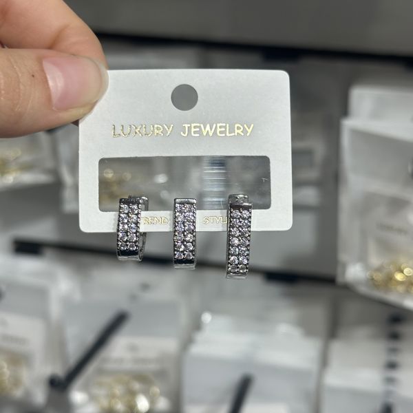 3’lü zirkon küpe