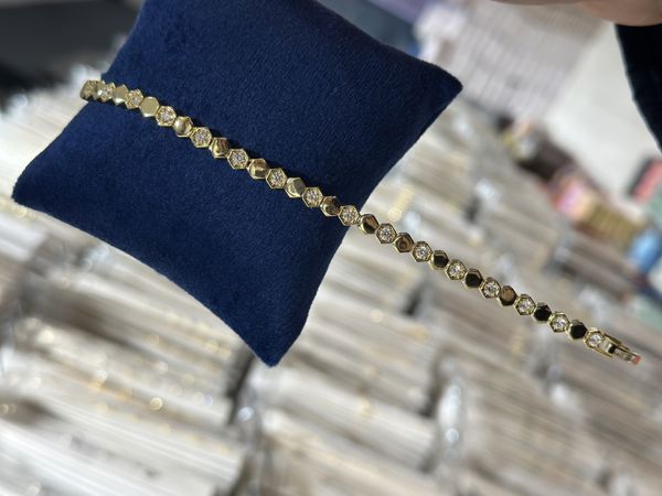 ÖZEL TASARIM BİLEKLİK