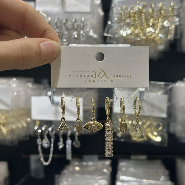 6’lı zirkon küpe