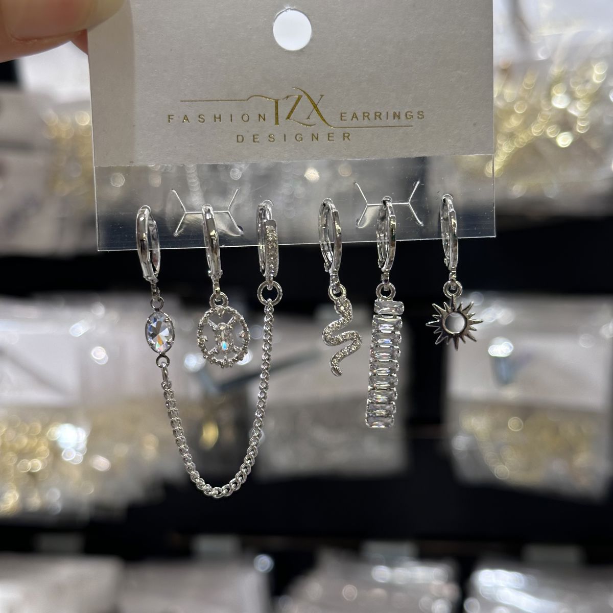 6’lı tasarım küpe