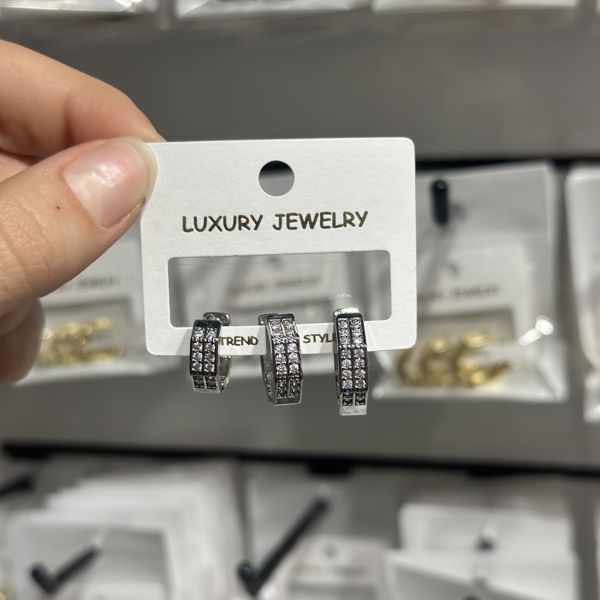 3’lü zirkon küpe