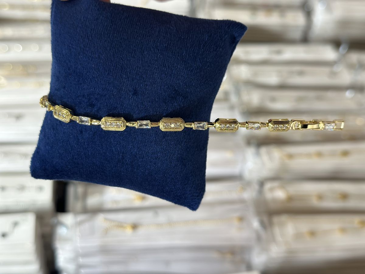 ÖZEL TASARIM BİLEKLİK