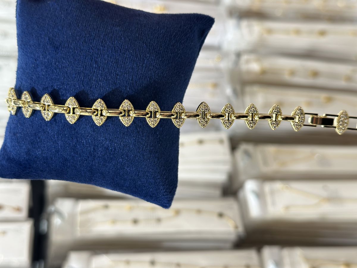 ÖZEL TASARIM BİLEKLİK