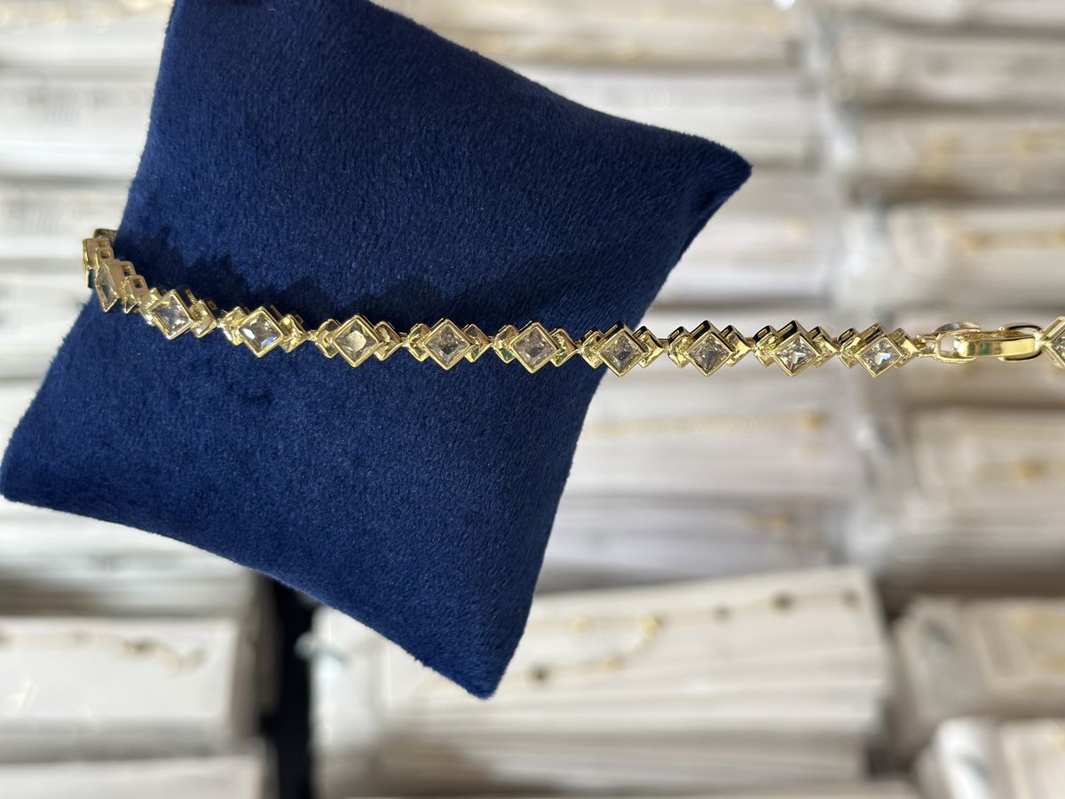 ÖZEL TASARIM BİLEKLİK