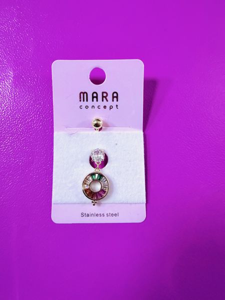 Göbek piercing