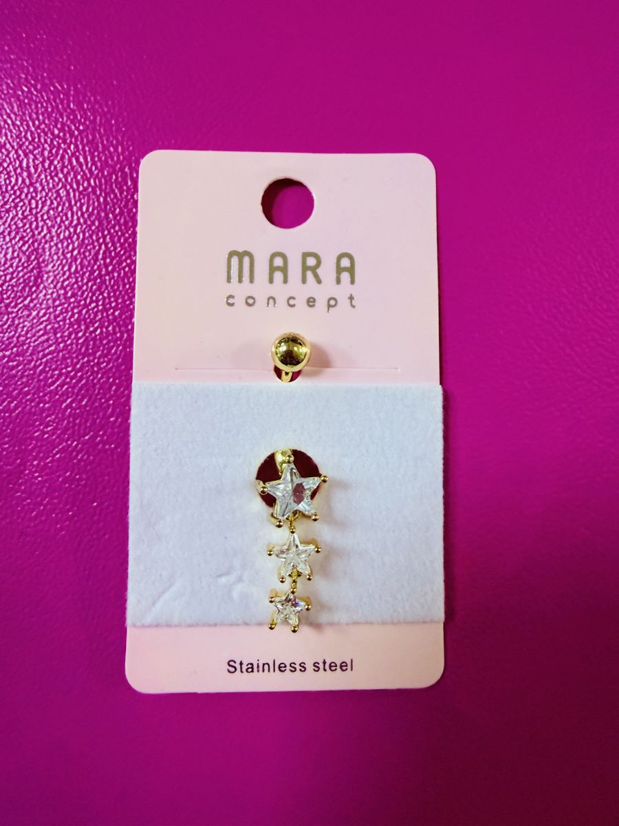 Göbek piercing