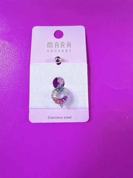 Göbek piercing