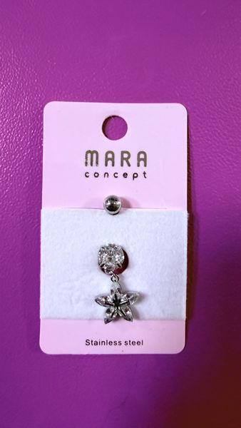 Göbek piercing